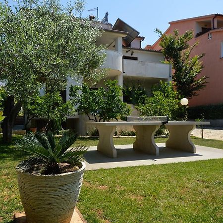 Apartment Silvia By Interhome بولا المظهر الخارجي الصورة
