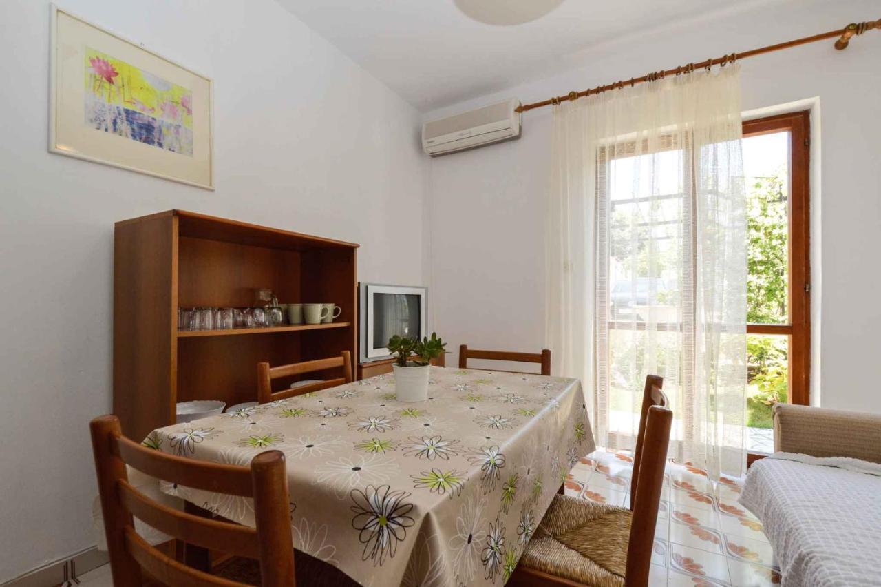 Apartment Silvia By Interhome بولا المظهر الخارجي الصورة