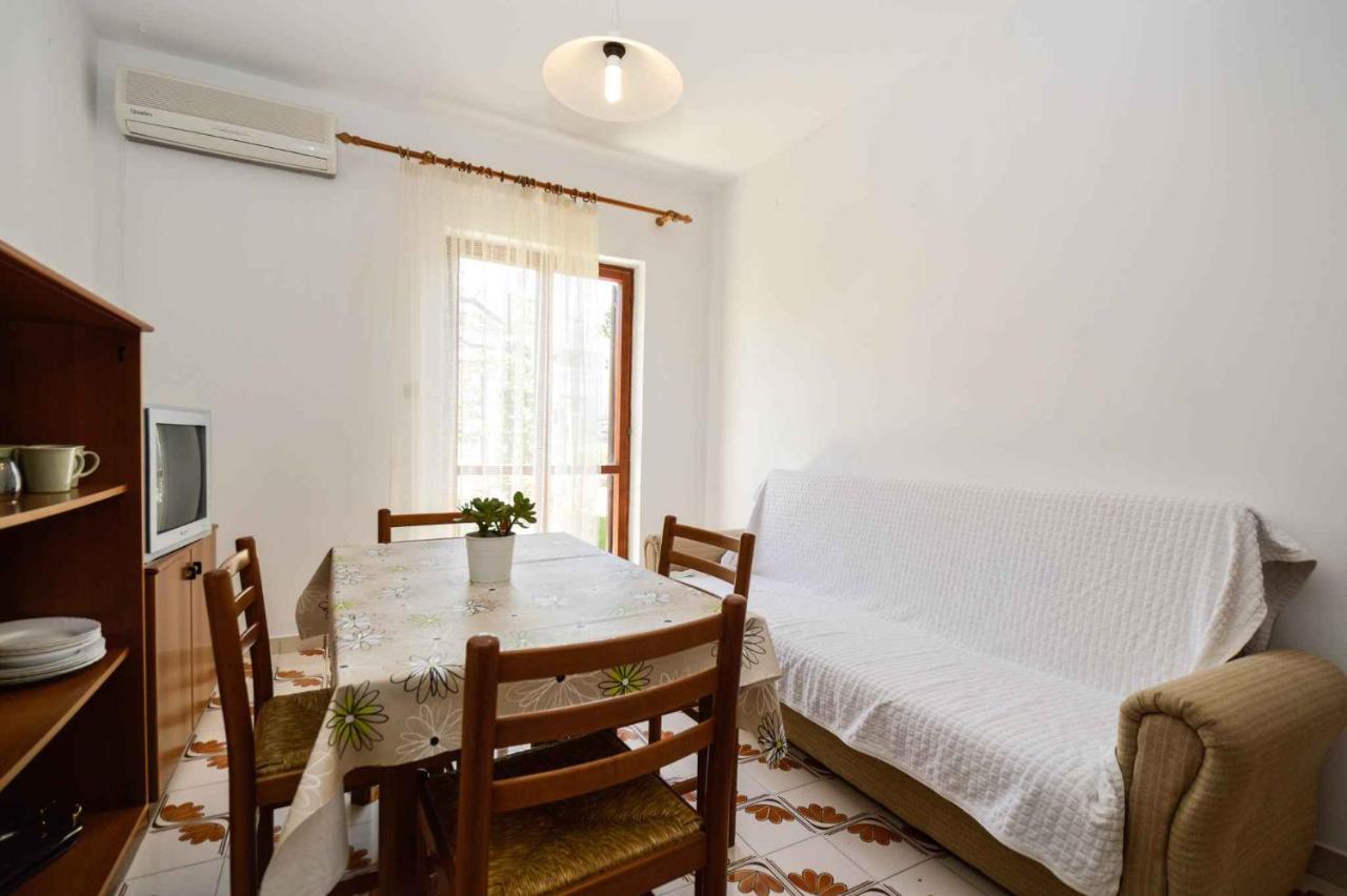 Apartment Silvia By Interhome بولا المظهر الخارجي الصورة