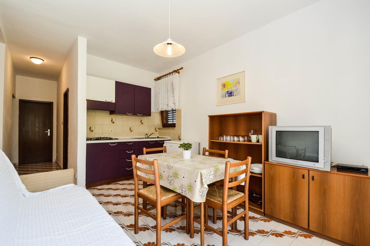 Apartment Silvia By Interhome بولا المظهر الخارجي الصورة