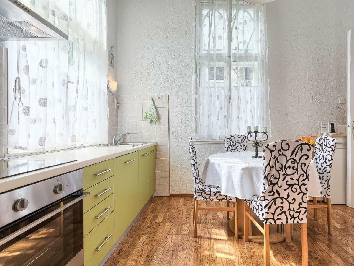 Apartment Silvia By Interhome بولا المظهر الخارجي الصورة